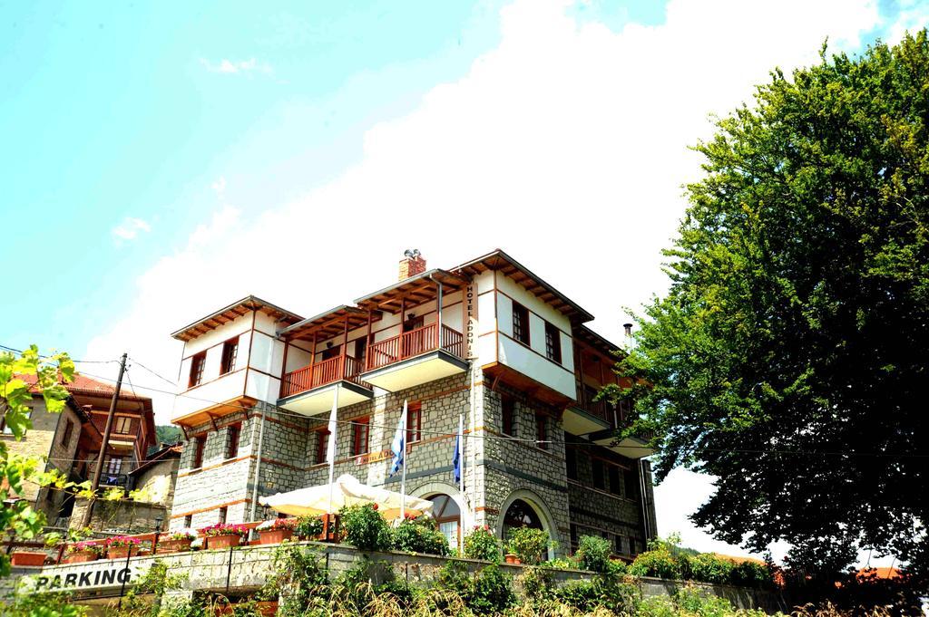 Hotel Adonis Metsovo Exterior photo