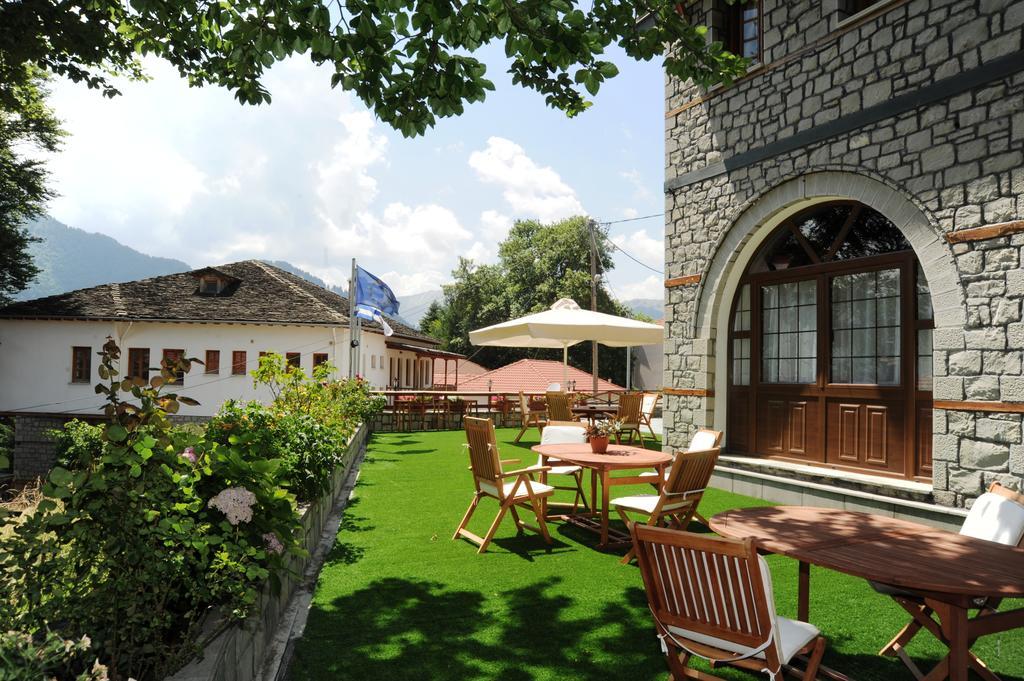 Hotel Adonis Metsovo Exterior photo